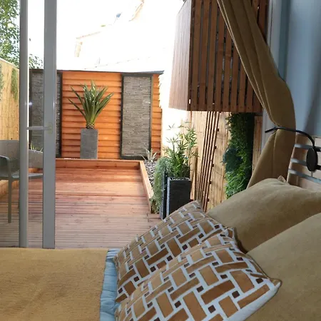 Apartment Avec Terrasse Privative